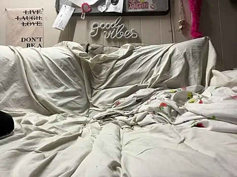 Snapshot of CLoSpunkmeyer69 chatting on September 2025 08:32:02 PM CLoSpunkmeyer69 online show from September 2025 08:32:02 PM