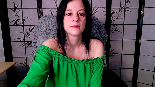  Sweetlonglips  online show from June 2026 07:32:02 AM