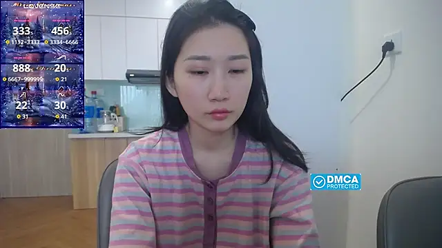 Snapshot of Asiagirll chatting on December 2025 01:32:02 AM Asiagirll online show from December 2025 01:32:02 AM