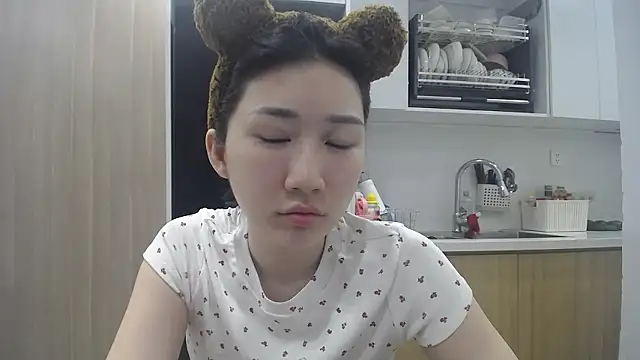 Asiagirll online show from June 2026 01:55:02 PM