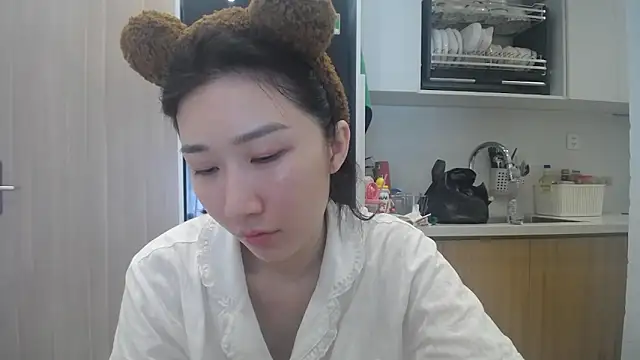 Asiagirll online show from June 2026 02:47:01 AM