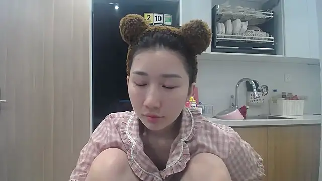 Asiagirll online show from June 2026 02:52:01 PM