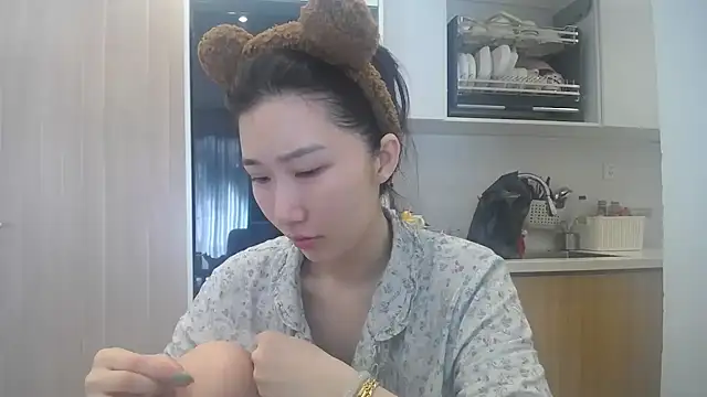 Asiagirll online show from June 2026 01:09:01 AM