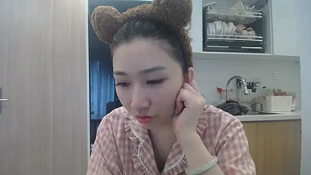 Asiagirll online show from June 2026 01:18:02 AM