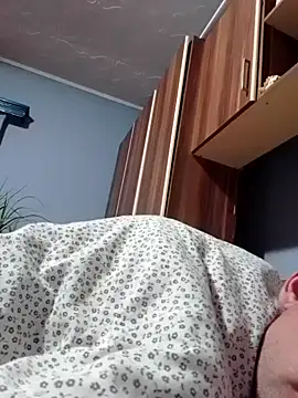 Rolandxxxr online show from March 2025 11:46:01 PM