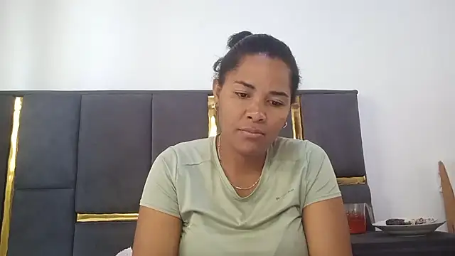 aleixane online show from April 2026 08:50:01 AM