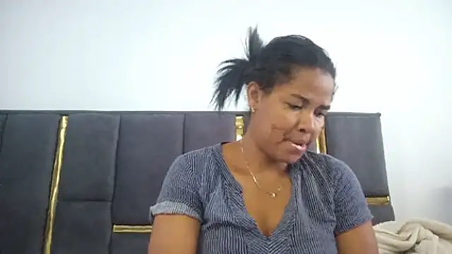 aleixane online show from June 2026 05:07:01 AM
