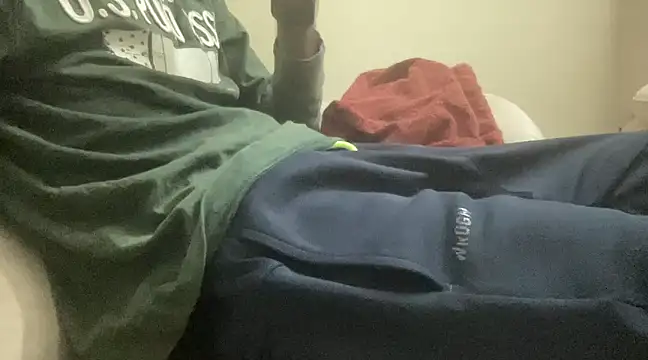 Snapshot of callboy_blr_hyd chatting on February 2025 08:00:02 PM callboy blr hyd online show from February 2025 08:00:02 PM