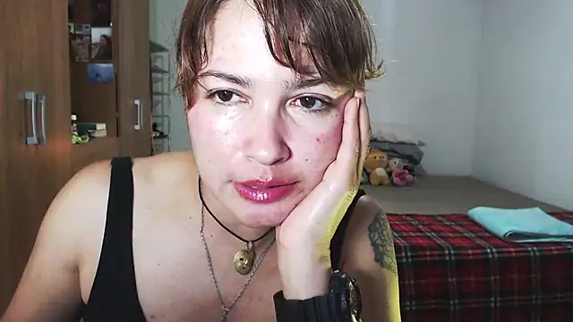 solamatista11 online show from December 2025 09:21:01 PM