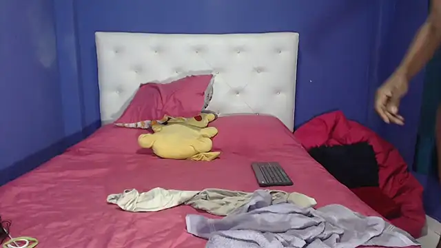 Snapshot of braguitashumedas chatting on February 2026 01:45:01 PM braguitashumedas online show from February 2026 01:45:01 PM