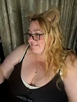 Iceprincess2bad4u online show from February 2026 06:22:02 PM