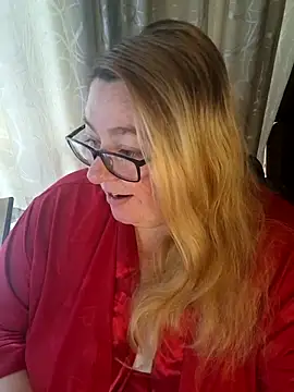 Snapshot of Iceprincess2bad4u chatting on February 2026 05:37:01 AM Iceprincess2bad4u online show from February 2026 05:37:01 AM