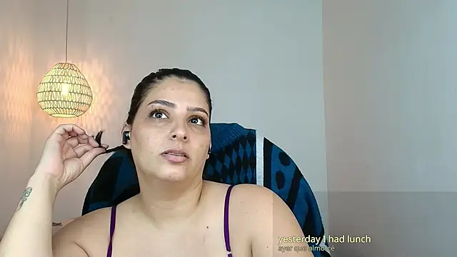 YummyAnna  online show from May 2026 08:14:01 PM