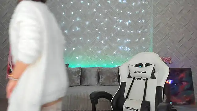 EvaBarsa  online show from February 2025 02:28:01 AM