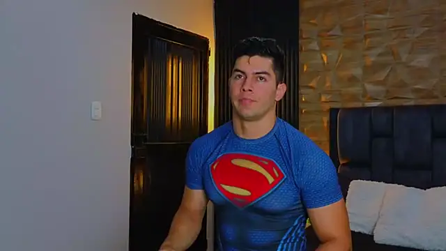 Snapshot of FelipeAndMarcello3 chatting on February 2025 10:40:02 PM FelipeAndMarcello3 online show from February 2025 10:40:02 PM