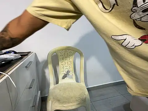 Max TheHorseDick online show from May 2026 10:27:02 PM