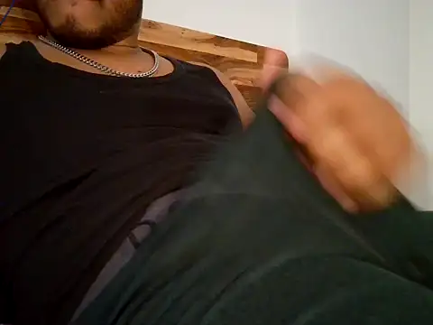 Snapshot of piratess chatting on October 2025 09:16:01 PM piratess online show from October 2025 09:16:01 PM