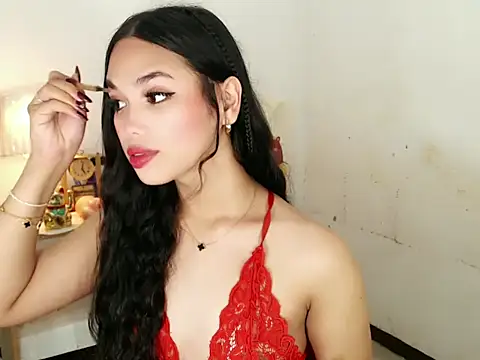 Webcumcutie online show from October 2025 05:38:01 AM