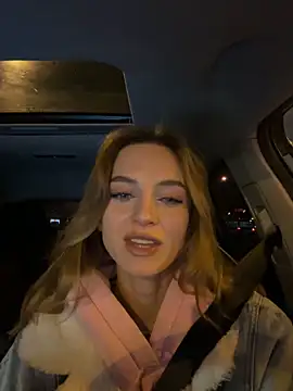 -AngelAri- online show from November 2025 09:03:02 PM