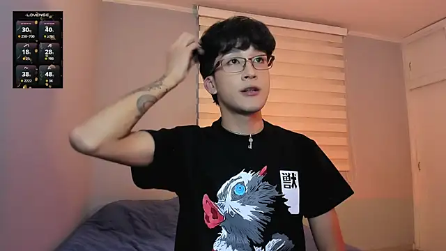 Snapshot of tom_Howard chatting on February 2026 08:35:02 AM tom Howard online show from February 2026 08:35:02 AM