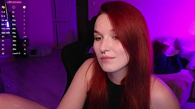 Snapshot of Val_lava chatting on September 2025 07:35:02 PM Val lava online show from September 2025 07:35:02 PM