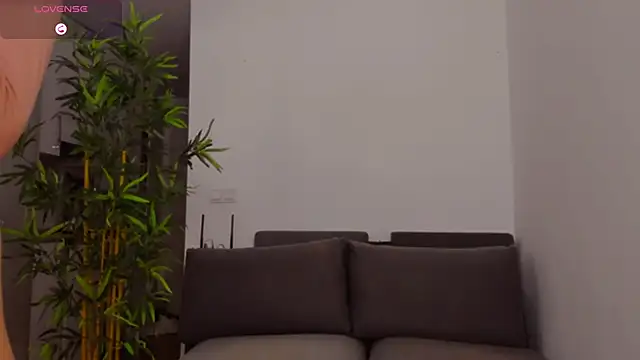 Snapshot of Jaylee_Krys chatting on October 2025 05:46:01 PM Jaylee Krys online show from October 2025 05:46:01 PM