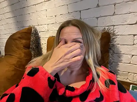 Angel girllovemy online show from March 2025 03:20:01 PM