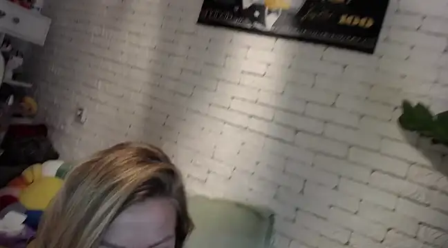 Angel girllovemy online show from March 2025 01:43:02 PM