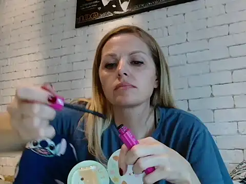 Angel girllovemy online show from October 2025 07:48:01 AM