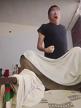 Mghty-cockl88 online show from February 2026 04:27:02 PM