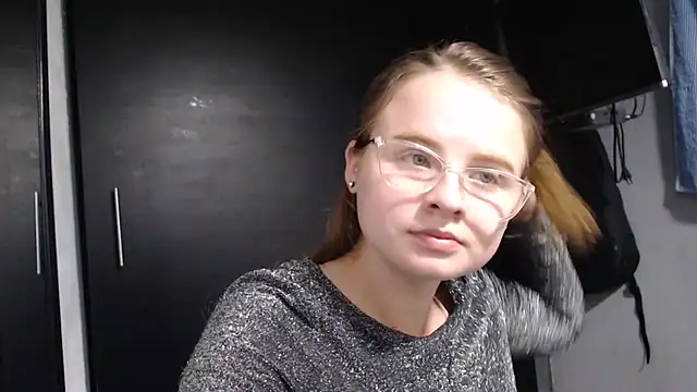 HellenMiyer1111 online show from February 2025 12:04:01 AM