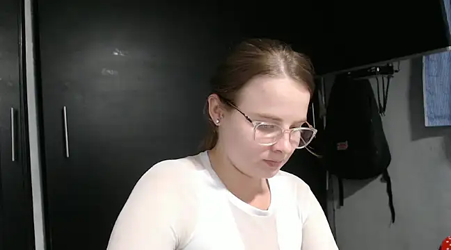 HellenMiyer1111 online show from February 2025 12:43:01 AM