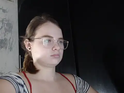 HellenMiyer1111 online show from January 2026 04:00:01 PM