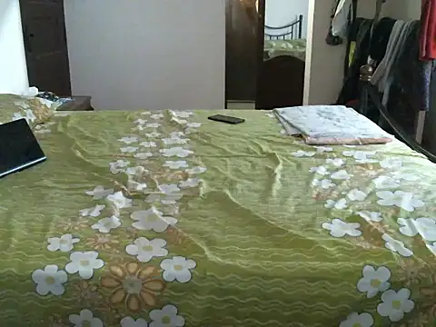 Snapshot of Slim_India chatting on July 2026 01:20:01 AM Slim India online show from July 2026 01:20:01 AM
