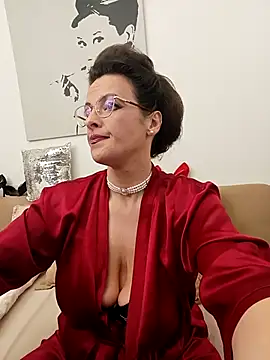 RebeccaNoble online show from April 2026 07:59:01 PM