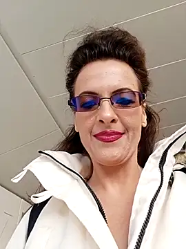 RebeccaNoble online show from May 2026 11:59:01 AM