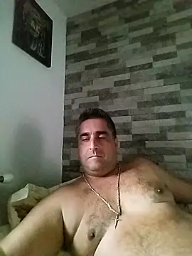 ADRIAN ADI40 online show from October 2025 02:18:02 PM