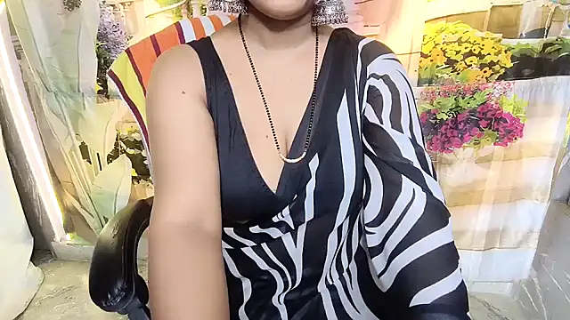 Snapshot of MAN-MOHINI-21 chatting on October 2025 05:03:01 PM MAN-MOHINI-21 online show from October 2025 05:03:01 PM