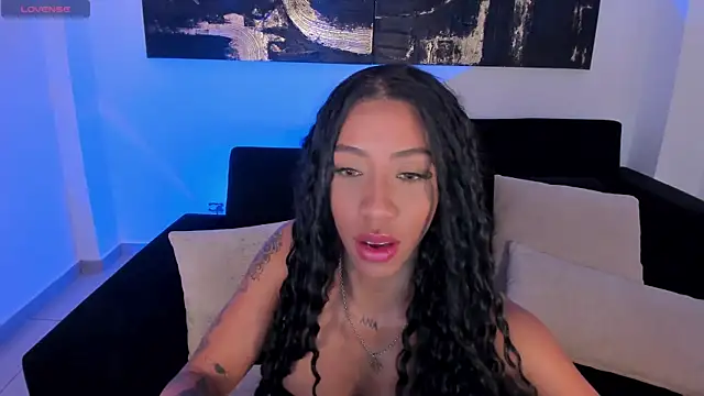 LindseyCox online show from February 2025 07:51:01 PM