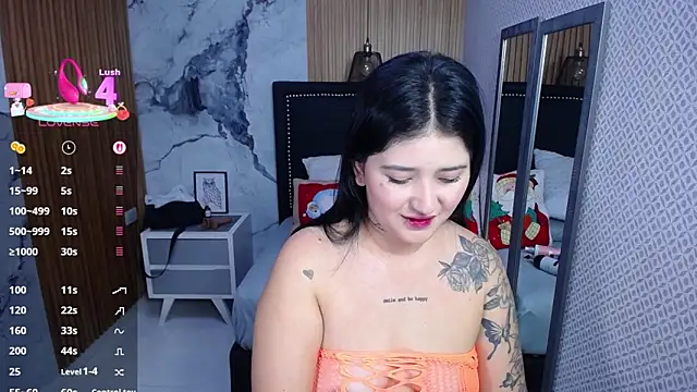 BIANCAROY1 online show from December 2025 12:14:02 PM