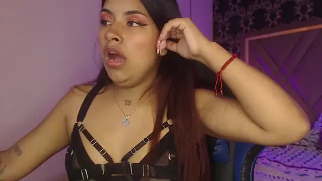 ChantalPetit online show from October 2025 07:45:01 PM