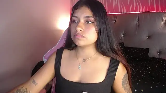 ChantalPetit online show from March 2026 06:14:02 PM