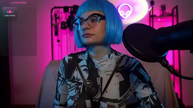 CyberXGoddess online show from December 2025 02:05:02 AM