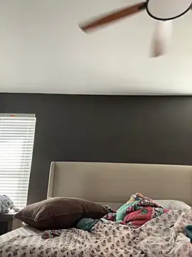 Bronco9602 online show from February 2026 06:04:02 PM