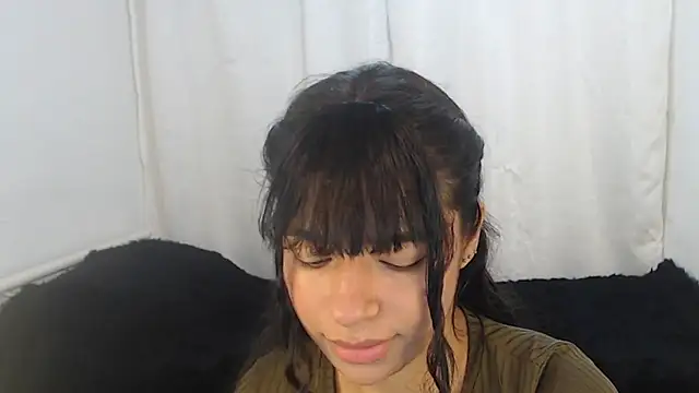 Snapshot of Liz_Galactic chatting on March 2025 07:14:01 PM Liz Galactic online show from March 2025 07:14:01 PM