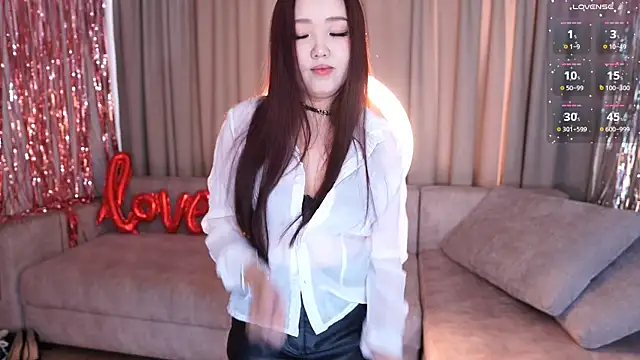 Snapshot of k_kimikooo chatting on September 2025 03:33:02 AM k kimikooo online show from September 2025 03:33:02 AM