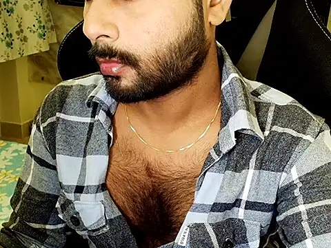 Snapshot of SHENOY3 chatting on October 2025 01:41:02 PM SHENOY3 online show from October 2025 01:41:02 PM