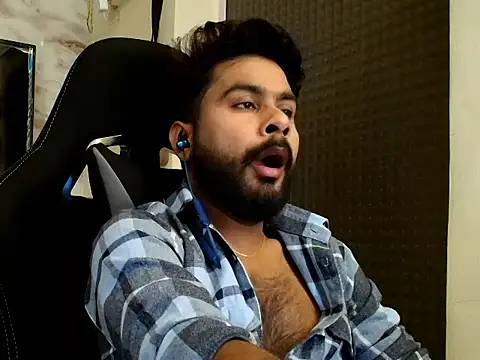 SHENOY3 online show from March 2026 04:31:01 PM