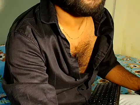 SHENOY3 online show from June 2026 07:14:01 PM