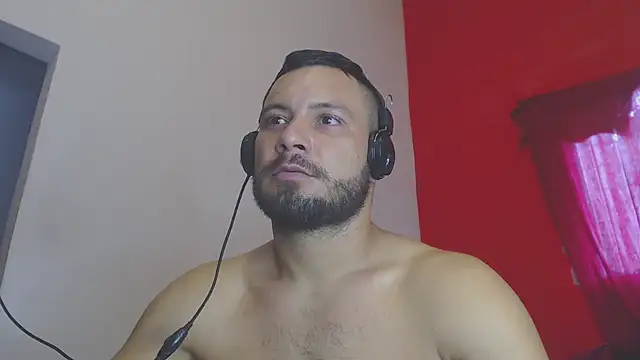 Snapshot of body_x29 chatting on December 2024 12:27:02 PM body x29 online show from December 2024 12:27:02 PM